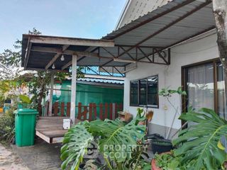 出售 5 卧室 独立屋 在 Si Racha, Chon Buri