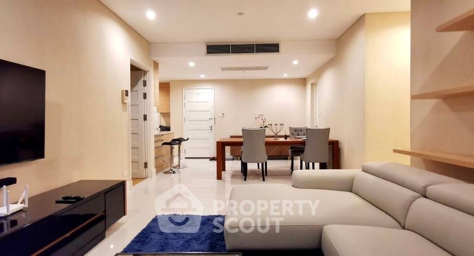 For sale 3 bedrooms condo in Khlong Toei, Bangkok