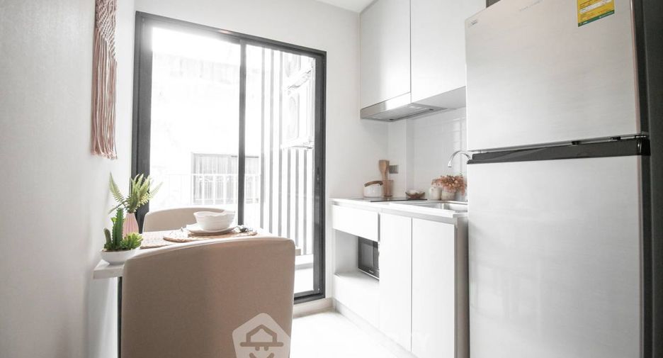 For sale 1 bed condo in Bang Na, Bangkok
