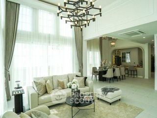For sale 4 bedrooms house in Thawi Watthana, Bangkok
