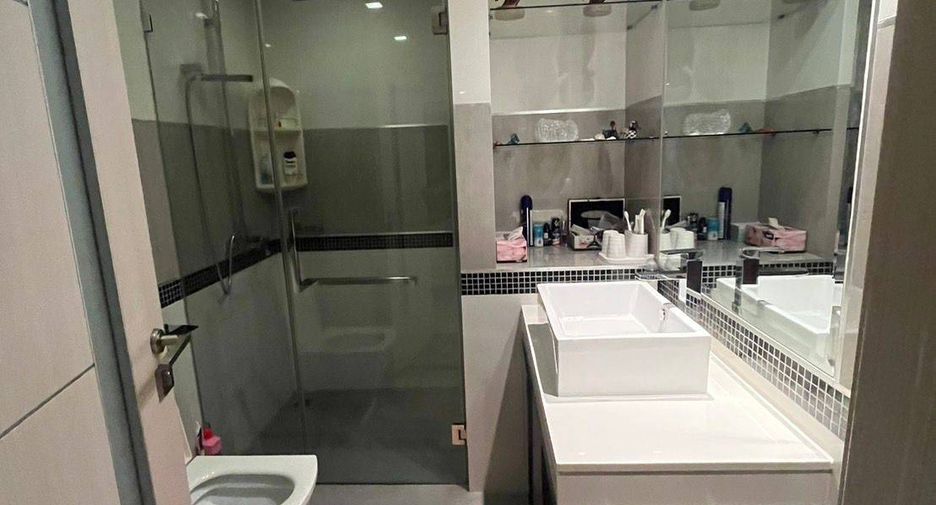For sale 2 bedrooms condo in Bang Lamung, Chonburi