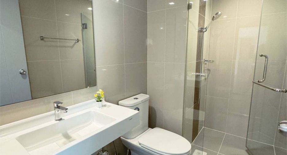 For sale 2 bedrooms condo in Phaya Thai, Bangkok