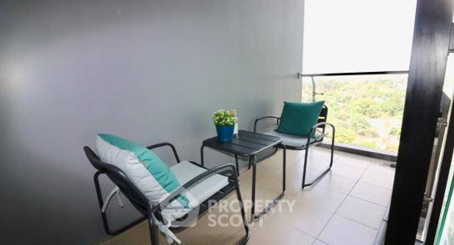 For sale 1 bed condo in Si Racha, Chonburi