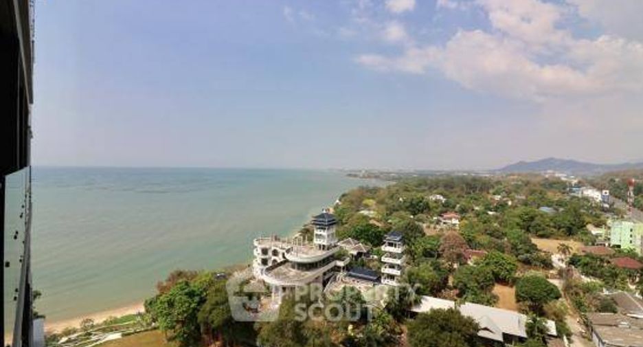 For sale 1 bed condo in Si Racha, Chonburi