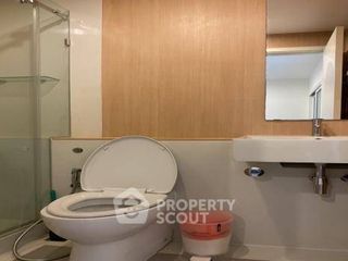 For sale 1 bed condo in Thon Buri, Bangkok