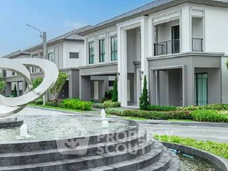 Casa en venta de 4 habitaciones en Lat Krabang, Bangkok