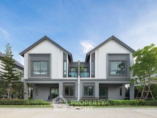 出售 4 卧室 独立屋 在 Bang Phli, Samut Prakan