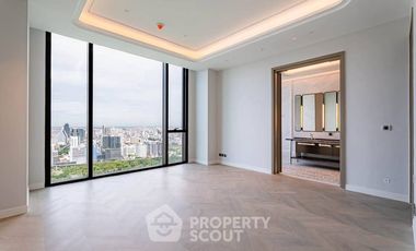 Продажа 3 спальни кондо в Патхум Щан, Бангкок