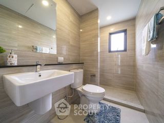 For sale 4 bedrooms house in Lat Krabang, Bangkok