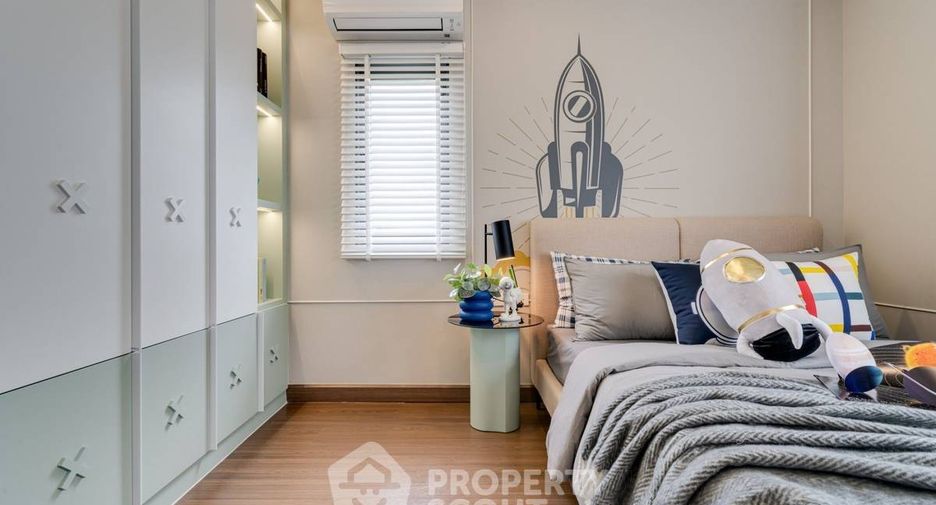 For sale 4 bedrooms house in Saphan Sung, Bangkok