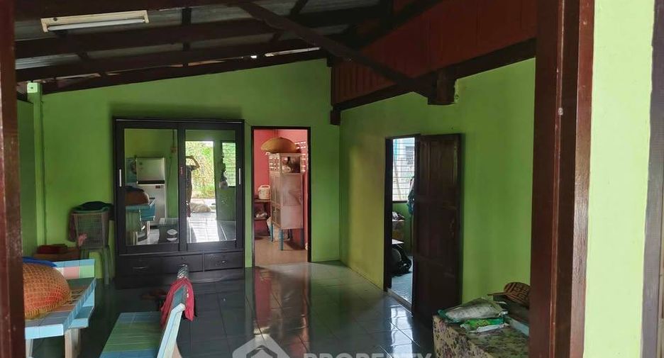 For sale 3 bedrooms house in Phanat Nikhom, Chonburi