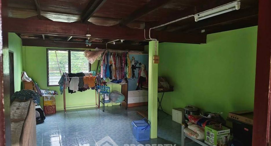 For sale 3 bedrooms house in Phanat Nikhom, Chonburi