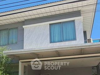 Casa en venta de 3 habitaciones en Saphan Sung, Bangkok