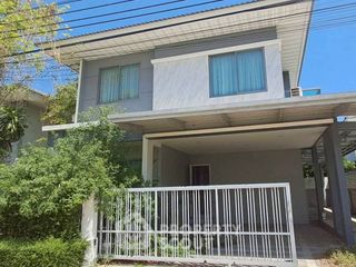 Casa en venta de 3 habitaciones en Saphan Sung, Bangkok