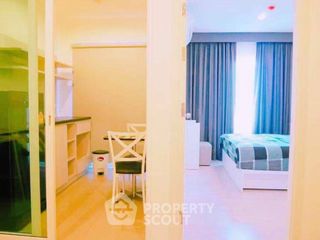 For sale 1 bed condo in Thon Buri, Bangkok
