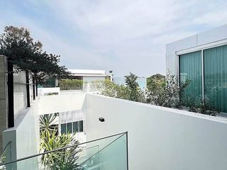 For rent and for sale 6 bedrooms house in Bueng Kum, Bangkok