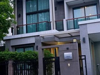 For rent and for sale 5 bedrooms house in Khan Na Yao, Bangkok