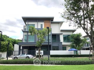 For sale 3 bedrooms house in Bueng Kum, Bangkok