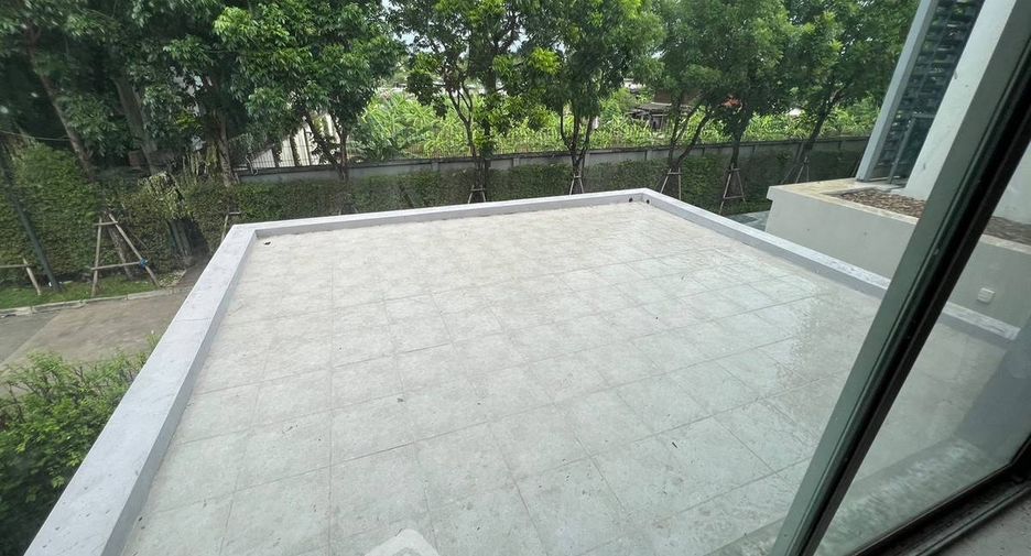 Haus zum Kauf mit 3 Zimmer in Bueng Kum, Bangkok