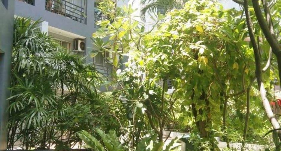 For sale 2 bedrooms condo in Khlong Toei, Bangkok