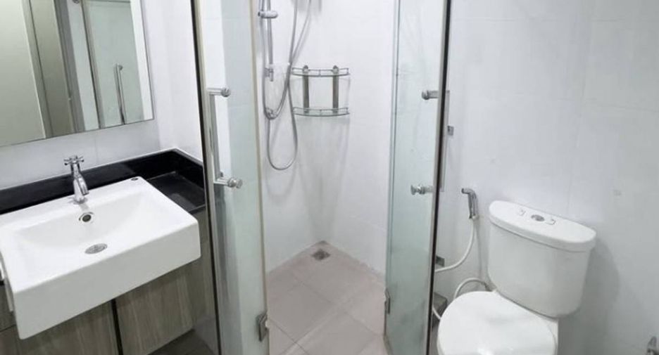For sale 2 bedrooms condo in Chatuchak, Bangkok