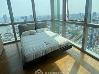 For sale 3 bedrooms condo in Sathon, Bangkok