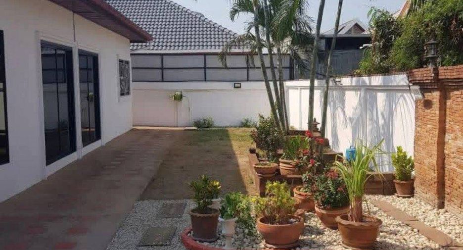 For sale 2 ベッドルーム villa in East Pattaya, Pattaya