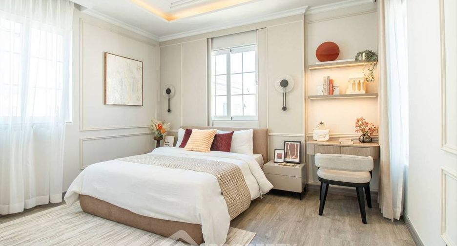Haus zum Kauf mit 4 Zimmer in Bang Khae, Bangkok