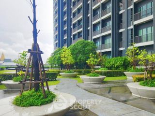 For sale 2 bedrooms condo in Bang Phlat, Bangkok