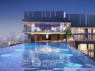 For sale 2 bedrooms condo in Bang Phlat, Bangkok