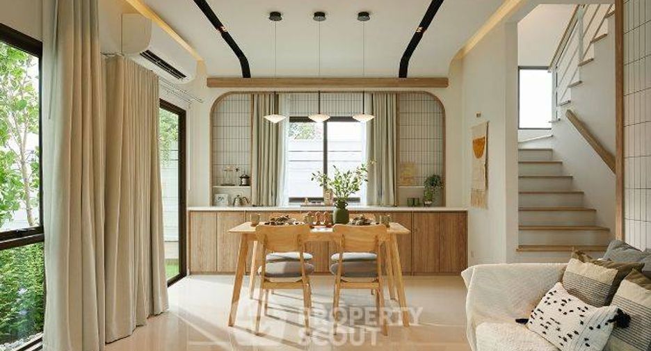 For sale 3 bedrooms house in Khlong Sam Wa, Bangkok