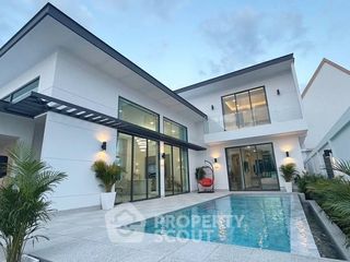 Villa zum Kauf mit 3 Zimmer in Bang Lamung, Chonburi
