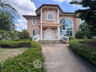 For sale 6 bedrooms house in Bang Lamung, Chonburi