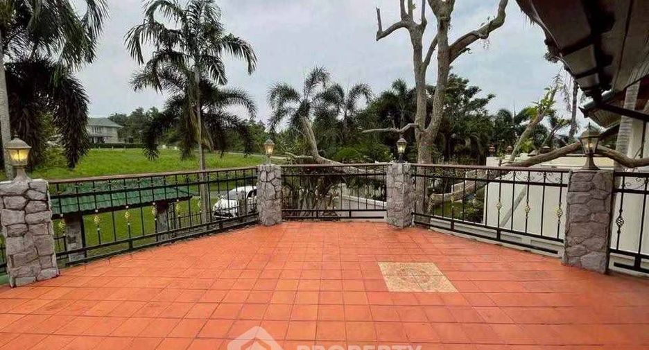 For sale 5 bedrooms house in Huay Yai, Pattaya