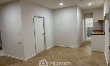 For sale 2 bedrooms condo in Ratchathewi, Bangkok