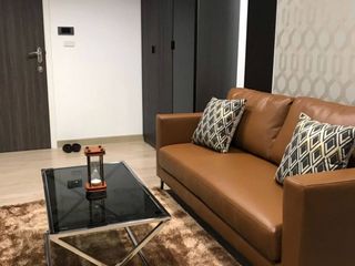 Condo en venta de 1 habitaciones en Bang Phlat, Bangkok