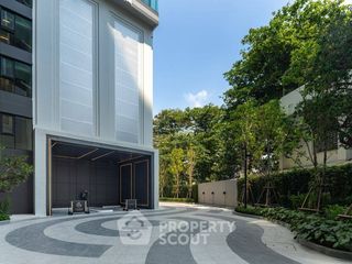 For sale 2 bedrooms condo in Si Racha, Chonburi