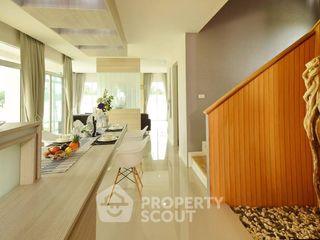 For sale 3 bedrooms villa in Bang Lamung, Chonburi