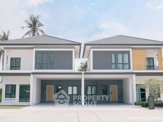 For sale 3 bedrooms condo in Bang Lamung, Chonburi