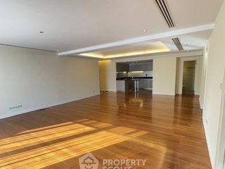 Wohnung zum Kauf mit 3 Zimmer in Watthana, Bangkok