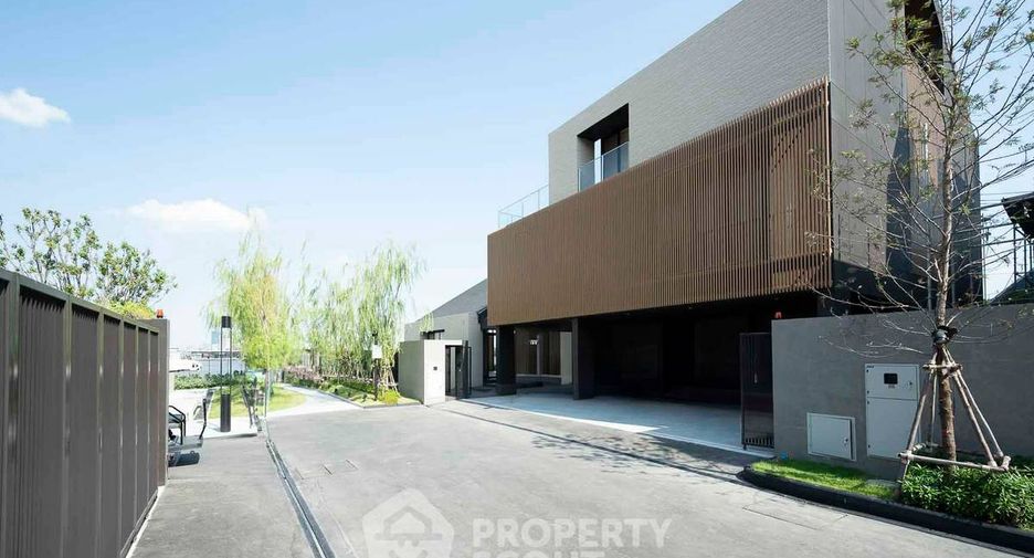 For sale 5 bedrooms house in Rat Burana, Bangkok