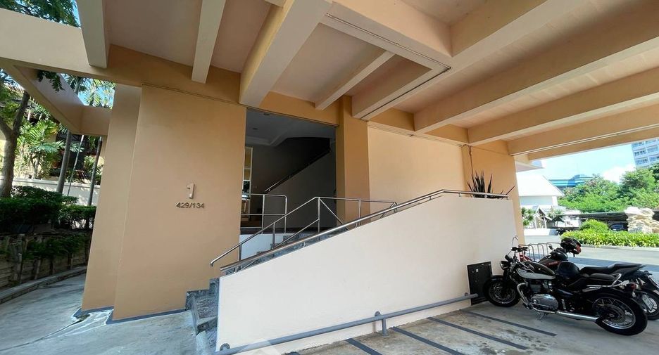 For sale 10 bedrooms condo in South Pattaya, Pattaya
