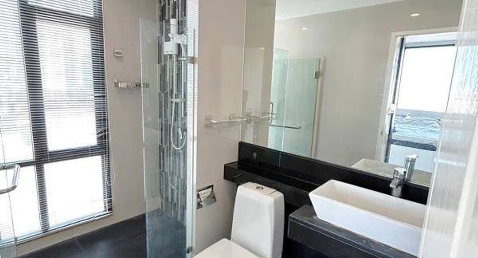 Wohnung zum Kauf mit 1 Zimmer in Sathon, Bangkok
