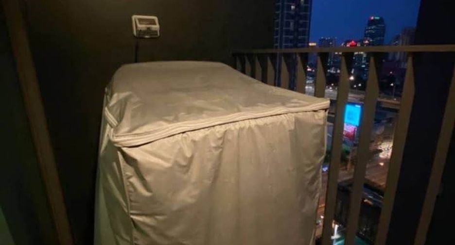 For sale 1 bed condo in Huai Khwang, Bangkok