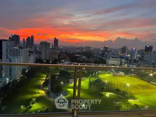 For sale 4 bedrooms condo in Pathum Wan, Bangkok