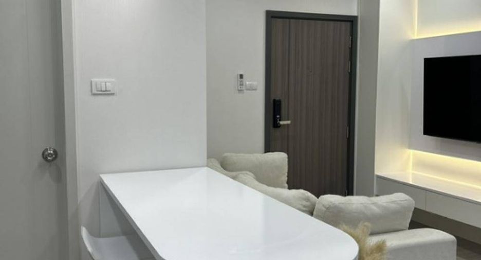 For sale 1 bed condo in Bangkok Noi, Bangkok