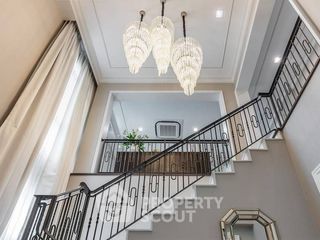Haus zum Kauf mit 4 Zimmer in Bang Khen, Bangkok