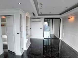 Продажа 2 спальни кондо в Ратчатхещи, Бангкок