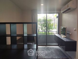 For sale 2 bedrooms condo in Huai Khwang, Bangkok