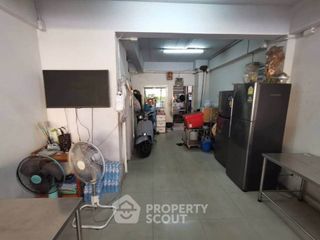 ขาย 2 ห้องนอน ทาวน์เฮ้าส์ ใน ศรีราชา, ชลบุรี